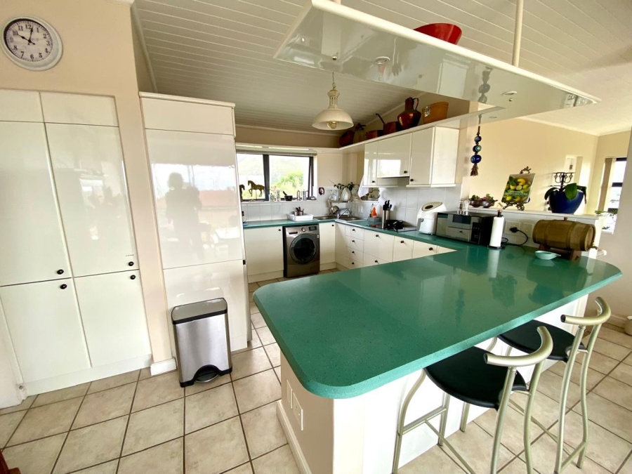 4 Bedroom Property for Sale in Vermont Western Cape